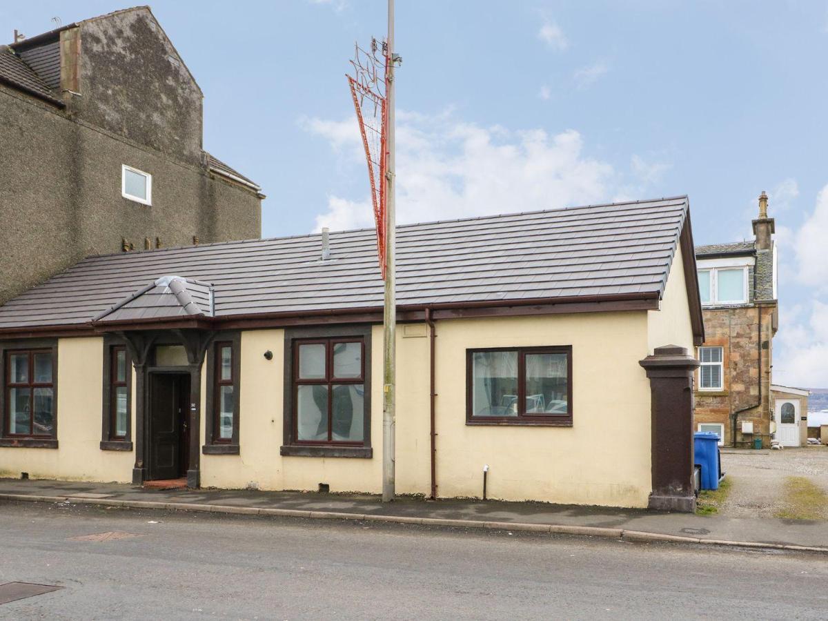 Annielea Is A Cosy 3 Bed Cottage In Helensburgh Exterior photo